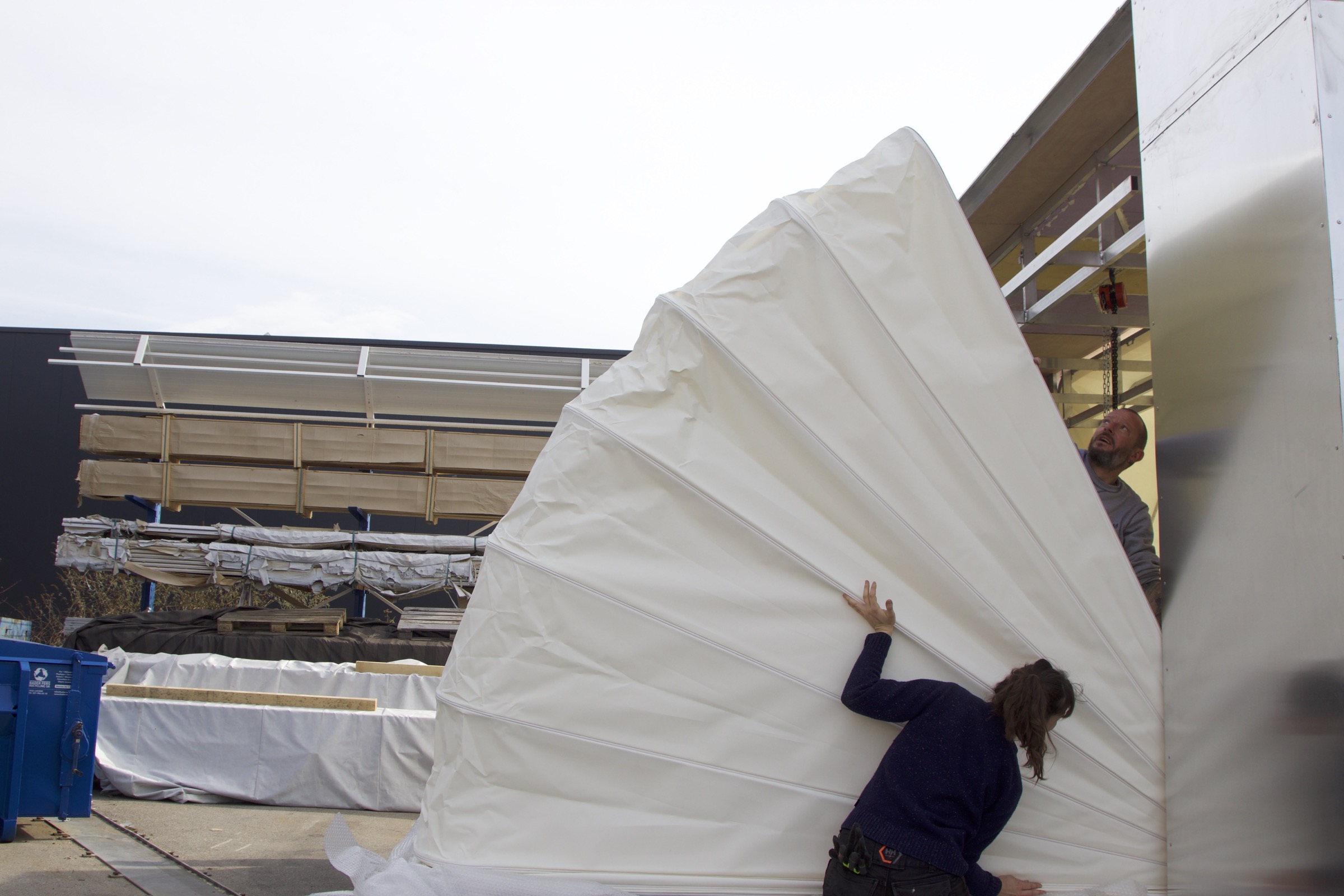 Pose de l’enveloppe extérieure du Scarabée